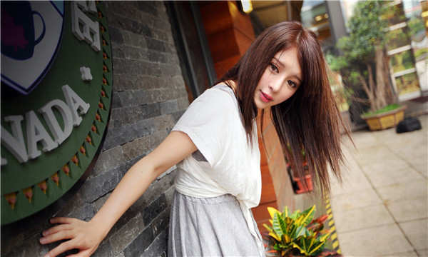 张掖想找一个女性生孩子给报酬-｛找个女人生孩子多少钱｝